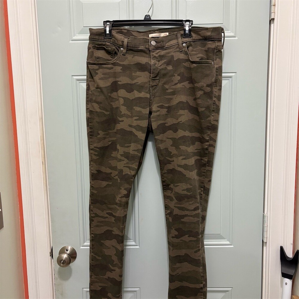 Levi's 311 Shaping Skinny Jeans Womens Size 16W Green Tan Camo Mid Rise